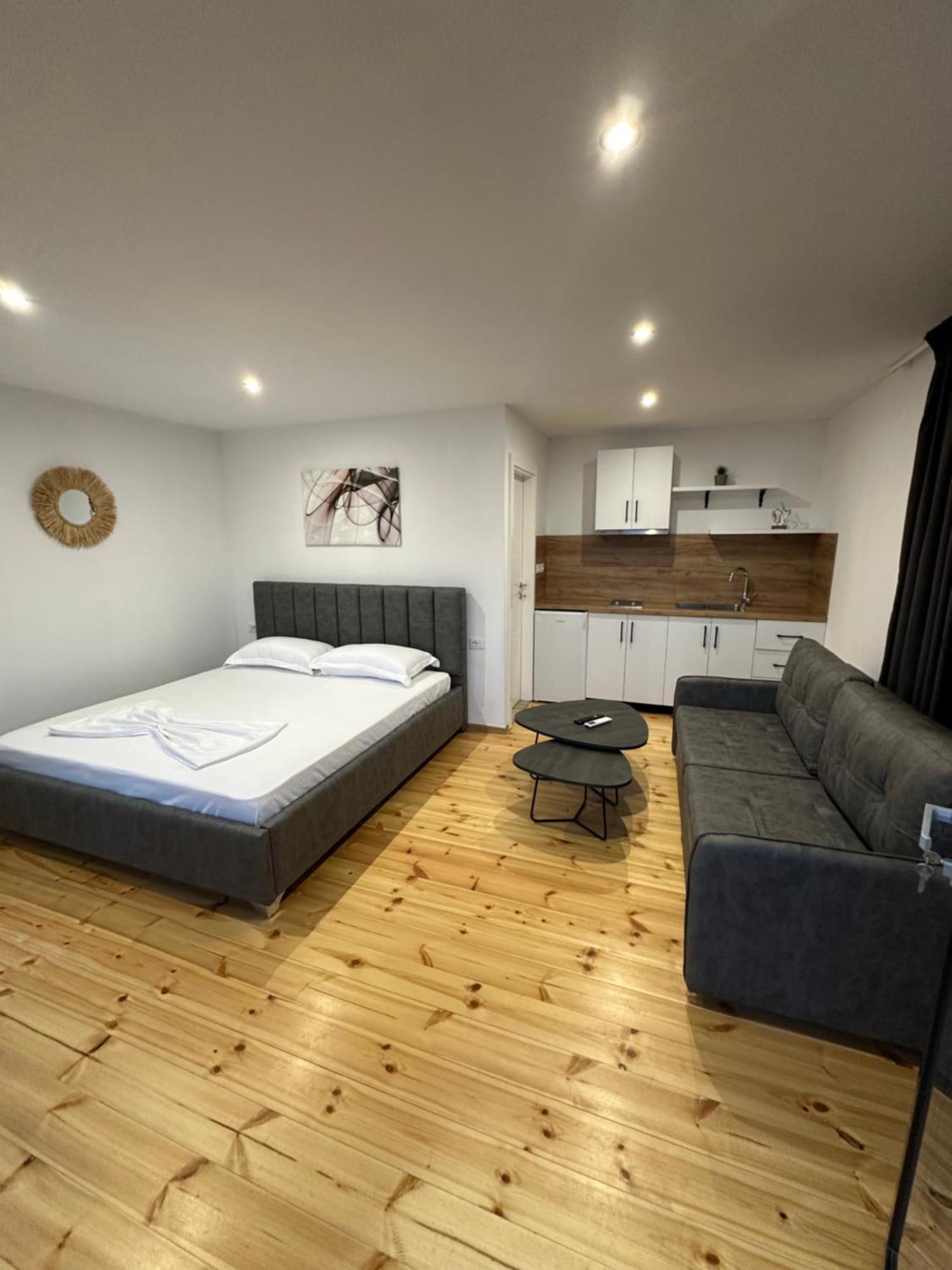 Lake Escape Villa Shiroke Shkoder Ngoại thất bức ảnh